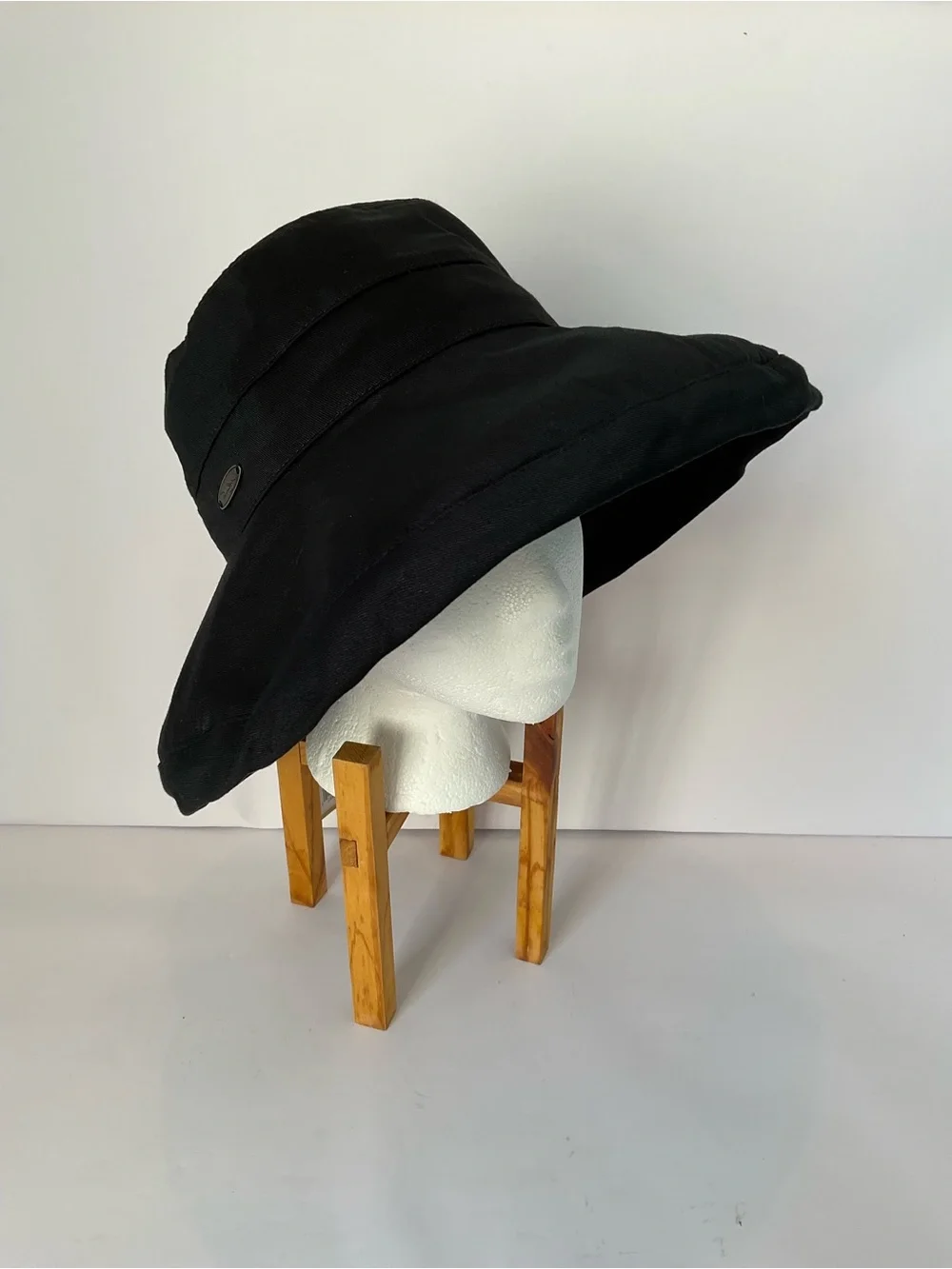 NWT Panama Jack Black Cotton Wide Brim Bucket Sun Hat